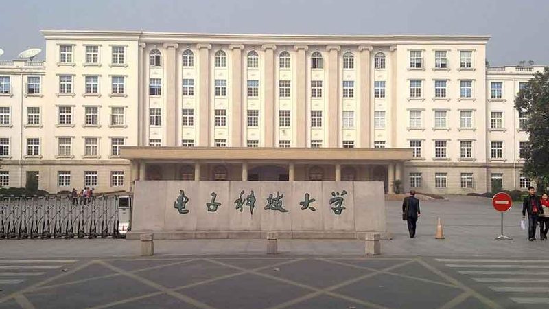 电阻分压计算器App：电子工程师的得力助手