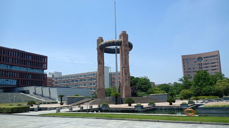 集电极开路输出光耦：揭秘其选型要点与误区
